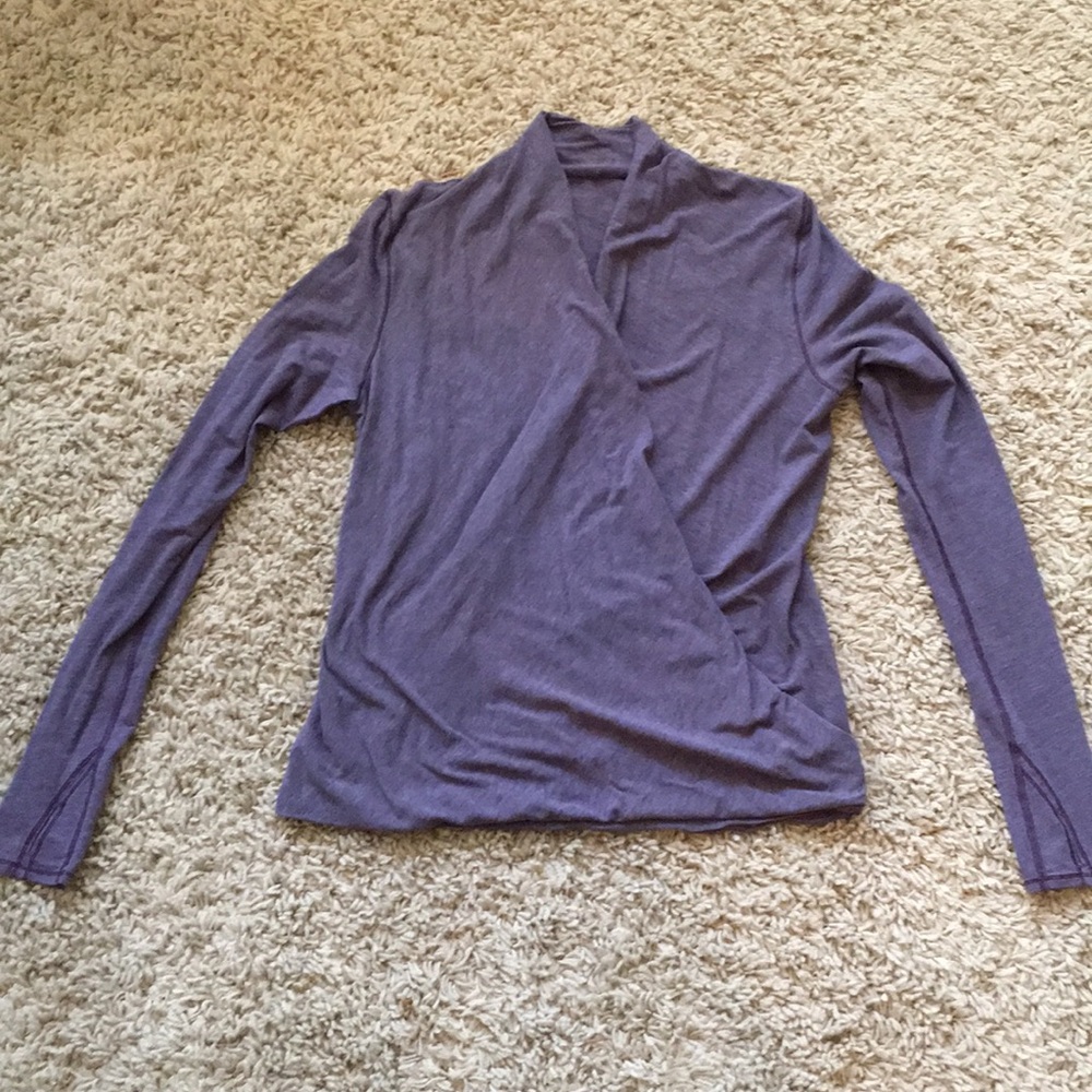 Lululemon long sleeve top